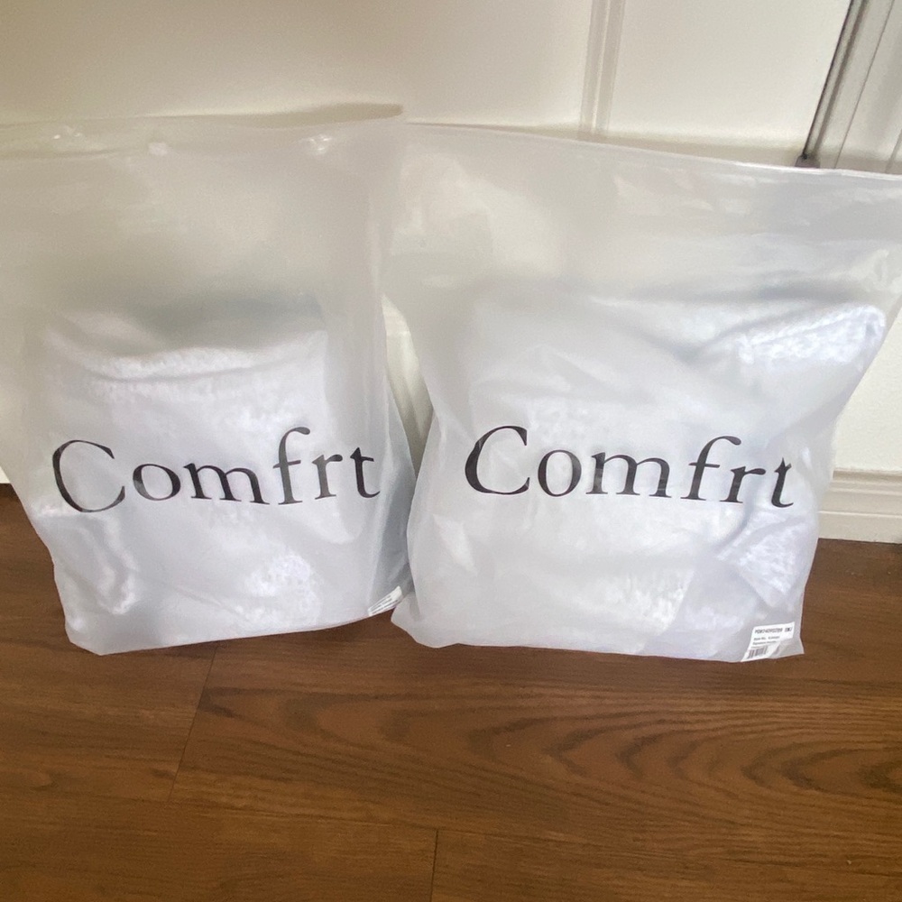 Comfrt light heather grey joggers and hooded sweatshirt size M